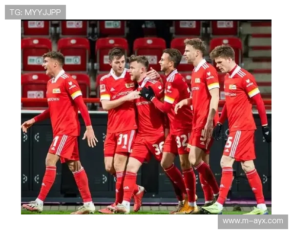 门兴格拉德巴赫vs柏林联合，历史交锋平分秋色